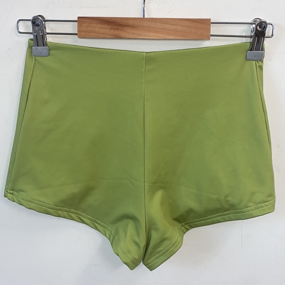 (A21) NEW Inner Relm Confidence Surf shorts, Size Medium, NWOT - Picture 8 of 8